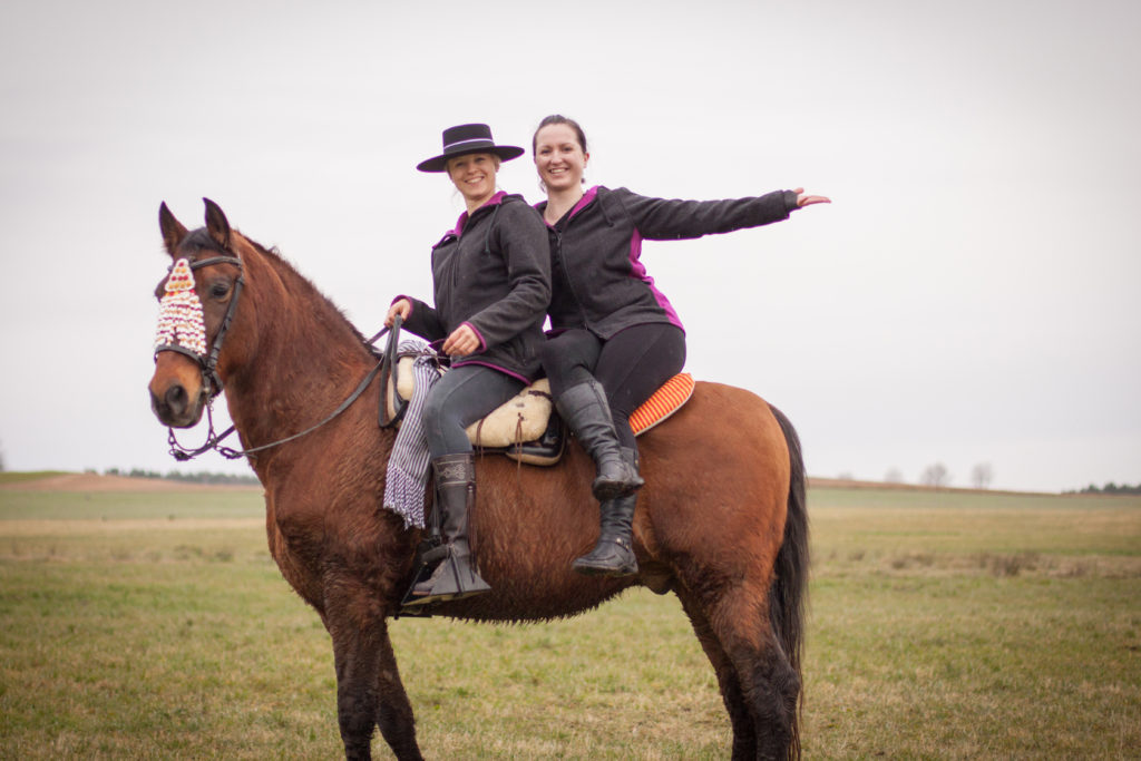 Romina und Luise auf Pablo